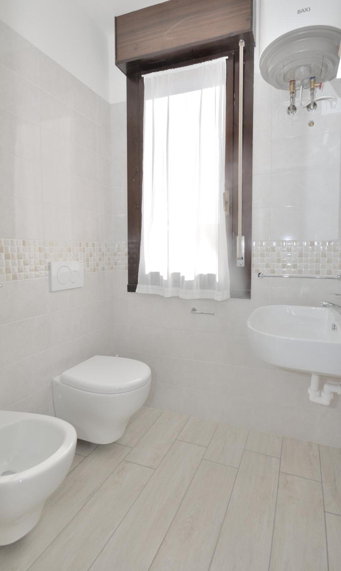 Condominio Pleione Бибионе Екстериор снимка
